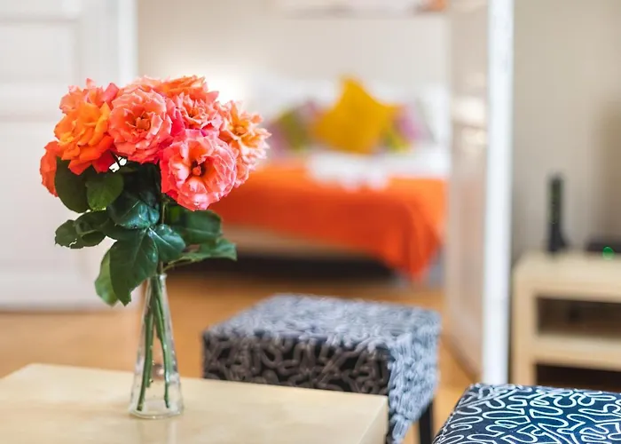 Orangehomes Kalvin Sq 2 Bedroom Apartment